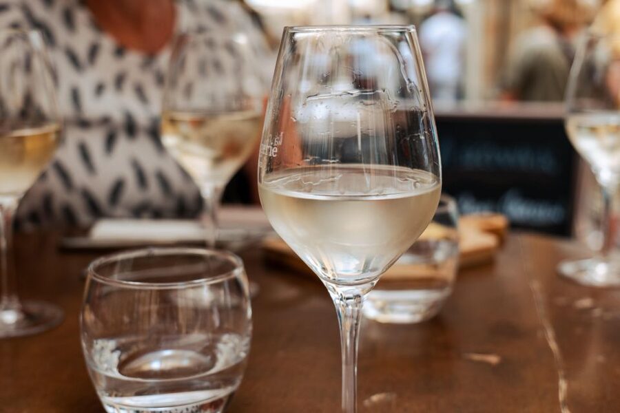 Aix en Provence Food & City Half Day tour - Your guide’s role: why the best part is usually the person talking