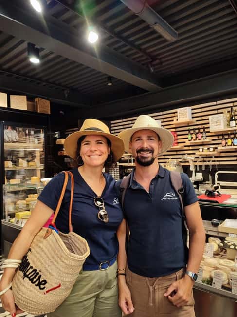 Aix en Provence Food & City Half Day tour - Comfort and timing tips for a cobblestone Aix walk