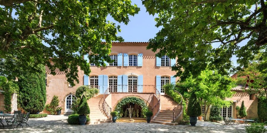 Aix-en-Provence: Half Day Wine Tour in Coteaux d'Aix - Why Coteaux d’Aix-en-Provence tastes like Provence (and not just wine)