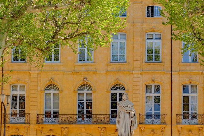 Aix-en-Provence Scavenger Hunt and Sights Self-Guided Tour - Who should book this Aix hunt (and who should skip it)