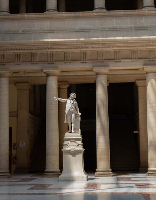 An Aix-traordinary Walking City Tour of Aix-en-Provence - Mazarin: fountains, mansions, and the photo stop that people talk about