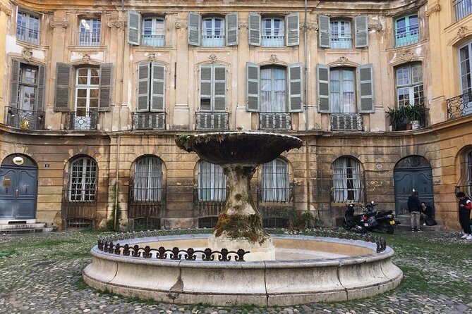 An Authentic and Warm Visit to Aix en Provence - Town Hall Square, the Tapestry Museum Corner, and the Cathedral Close-Up