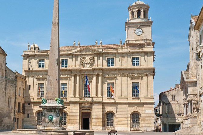 Arles, Les Baux & Saint-Remy de Provence from Aix - Key Things to Know Before You Go