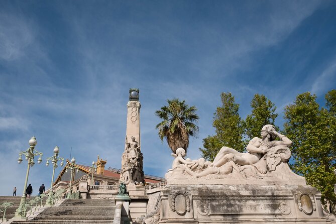 Beyond Bouillabaisse: Diving into Marseille’s Multicultural Stew - Stop-by-Stop: Gare Saint-Charles, Saint-Vincent de Paul, and the Markets