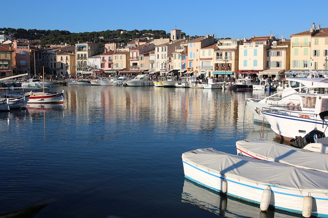 Cassis ancient fishing port, Calanques & spectacular Cap Canaille private tour - Price and logistics: what you’re paying for at $452.74