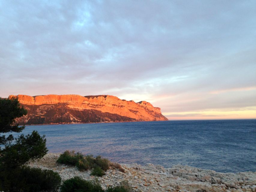 Cassis, Calanque of Port Miou and Cap Canaille from Aix - Why Port Miou Works Better Than a Half-Day Grab-and-Go