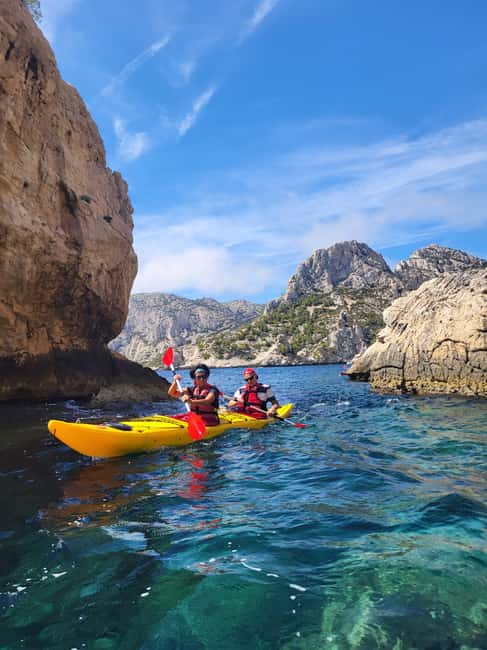 Cassis: Calanques National Park Sea Kayaking Tour - From Presqu’île parking to the water: getting to the meeting point fast
