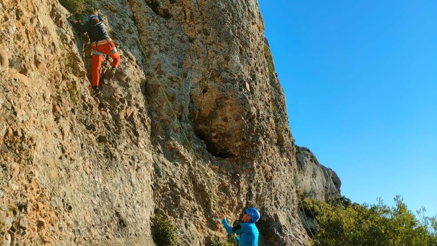 Cassis - La Ciotat : Climbing class on the Cap Canaille - Cap Canaille cliffs: the setting that changes how you climb