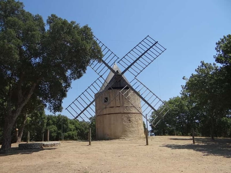 Coteaux d'Aix: Ste Victoire Wine Tour & Cezanne route - Two Wineries and a 3-Color Tasting: What You’ll Actually Learn