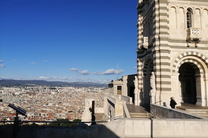 E-Bike Rental in Marseille with our brand new Virtual Guide !! - Getting into the Calanques area: viewpoints and downtime