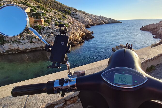 E-motorbike virtual guided tour in Marseille - Key highlights I’d circle first