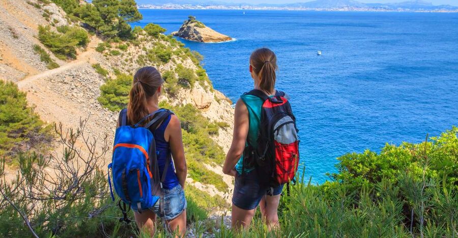 From Aix: Cassis Boat Ride & Provence Wine Tasting Day Tour - From Aix-en-Provence to Cassis: the ride that sets the tone