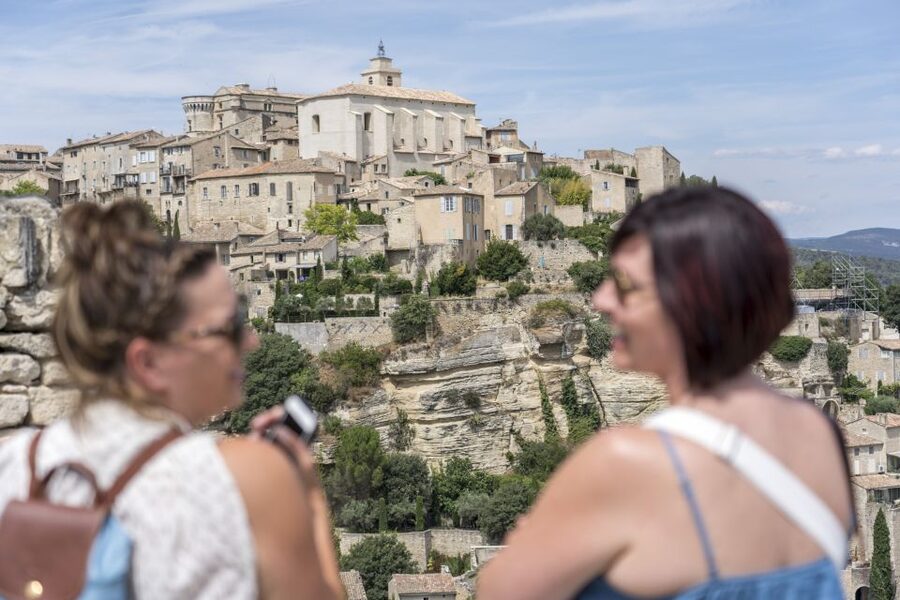 From Aix-en-Provence: Luberon Hilltop Villages Half-Day Tour - Pacing, walking comfort, and what can slow you down