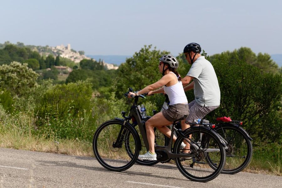 From Aix-en-Provence: Luberon Region E-Bike Full-Day tour - E-Bike Power on the Hills: Why This Feels Like the Right Effort