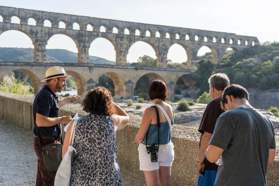 From Aix-en-Provence: Provence Region Tour with Wine Tasting - Pont du Gard: Roman engineering with real scale