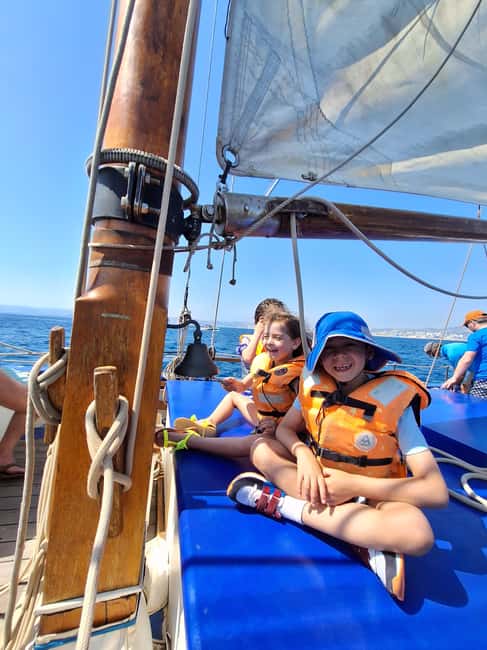 From Marseille: Cassis 4 hours - La Ciotat on the scenic crest road