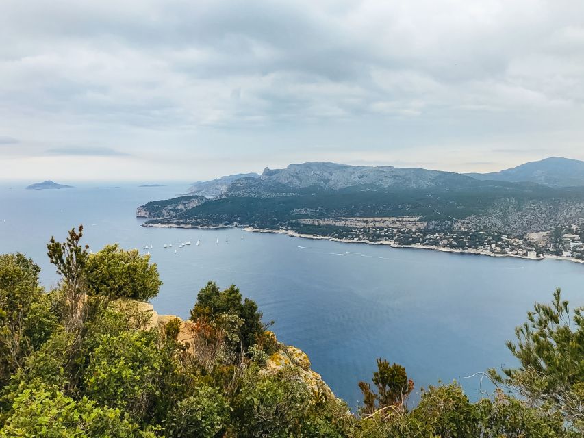 From Marseille: Cassis & Aix-en-Provence Half-Day Tour - Practical Tips: What to Pack and How to Handle Weather