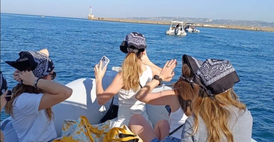 From Marseille: Frioul Islands Boat Tour - Onboard comfort: what’s included and what you should pack