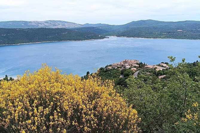 Full-day Private Tour Gorges du Verdon (LAVENDER JUNE 15/JULY 15) - Gorges du Verdon viewpoints over turquoise Ste Croix Lake