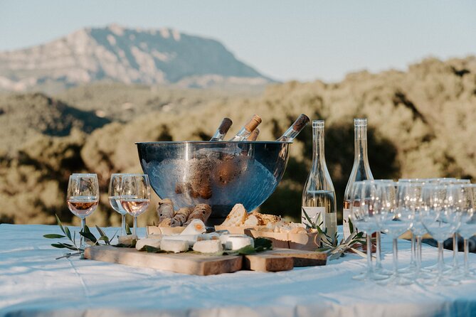 Full-Day Wine and Cheese Tour around Aix-en-Provence from Marseille - Getting Out of Marseille Smoothly: Place du Mazeau to Côtes de Provence