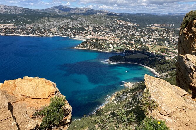 Full-day Wine Tour around Bandol & Cassis from Marseille - Cassis free time: 90 minutes in a postcard harbor town