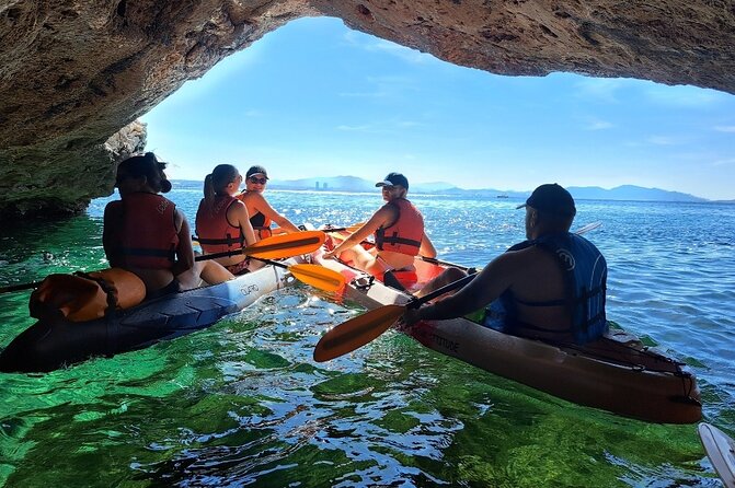 Guided kayak excursion in creeks - Entering the Estaque launch: what the 3-hour plan really looks like