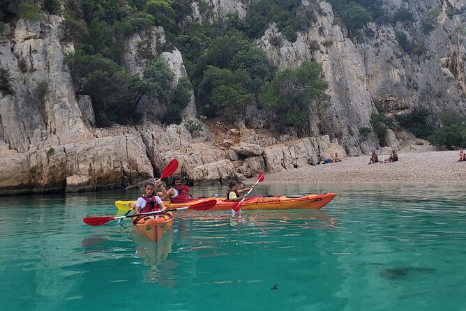 Kayak guided tour with a Local, Cassis Calanques National park - Fitness, Weight, and Skill Level: Know What You’re Getting Into