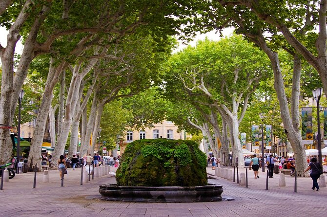 Marseille Aix-en-Provence and Cassis 7 hours - Old Port, Fish Market, and Fort St. Jean: A Classic Marseille Walk