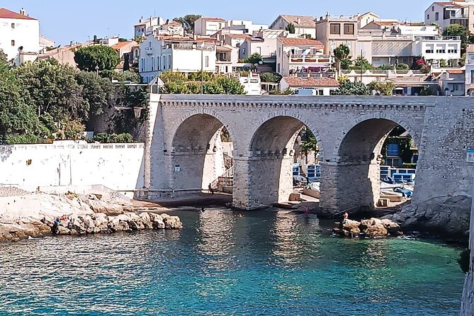 Marseille and Cassis Private Full-Day Tour - Cassis time: lunch, harbor strolling, and the calanques boat ride option