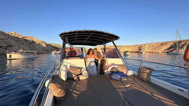 Marseille: Boat Tour to the Calanques of the Blue Coast - Stop 1 to Stop 3: Méjean and the First Taste of the Calanques