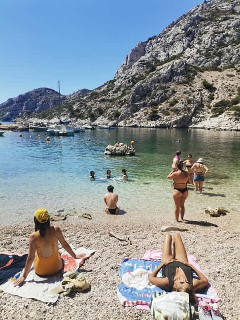 Marseille: Calanques National Park Guided Hike with Picnic - The Hike Profile: 200m Change, Steep Moves, and Mistral Reality