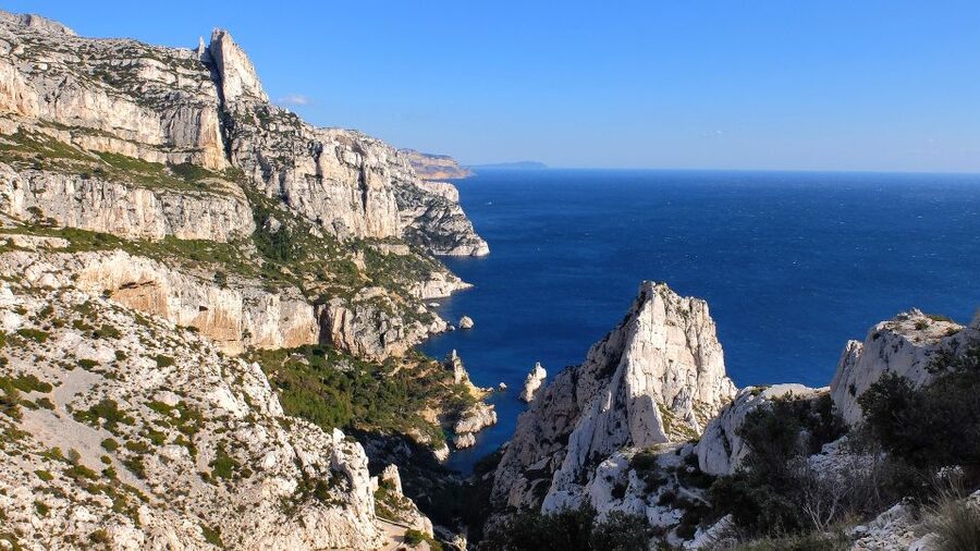 Marseille: Calanques National Park Guided Hike with Picnic - Price and Value: What $41 Really Buys You