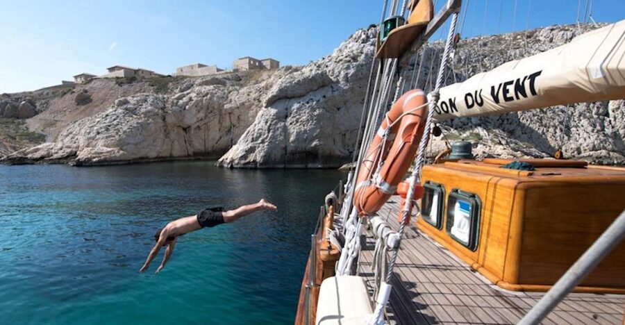 Marseille: Calanques Sailing Day Trip with Lunch and Wine - How the sailing portion actually feels: wind power, engine help, and real time on water