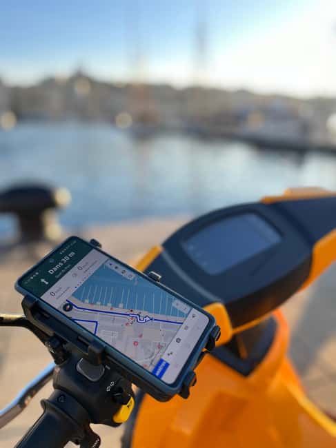 Marseille: Electric Motorcycle Rental with Smartphone Guide - Key highlights you’ll feel right away