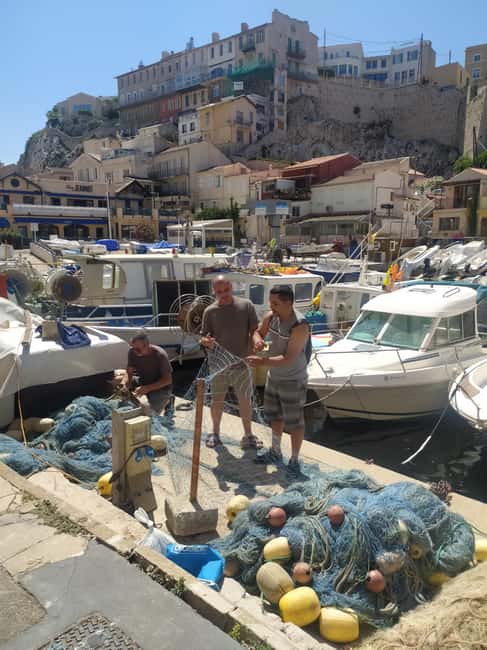 Marseille entre mer, colline et quartiers de caractères - Key highlights you’ll feel on this walk