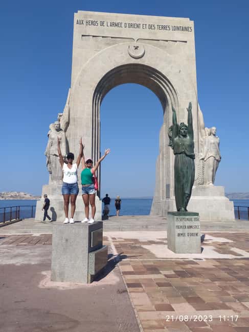 Marseille entre mer, colline et quartiers de caractères - Parc Puget and the walk back to the Old Port reset