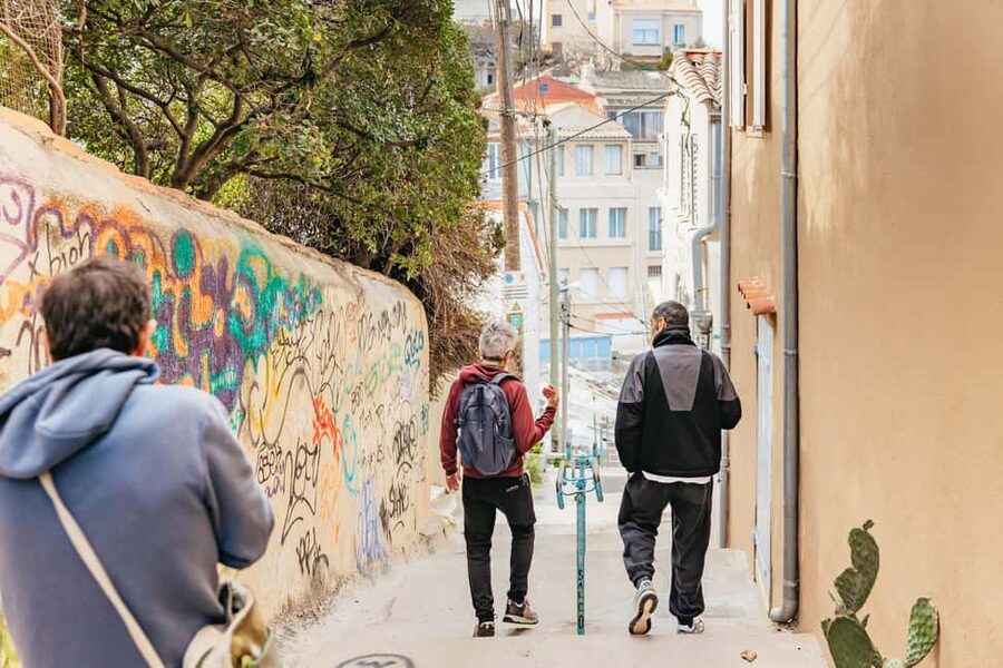 Marseille: Guided Off-the-Beaten-Path Neighborhood Walk - What to bring (so you don’t suffer for no reason)