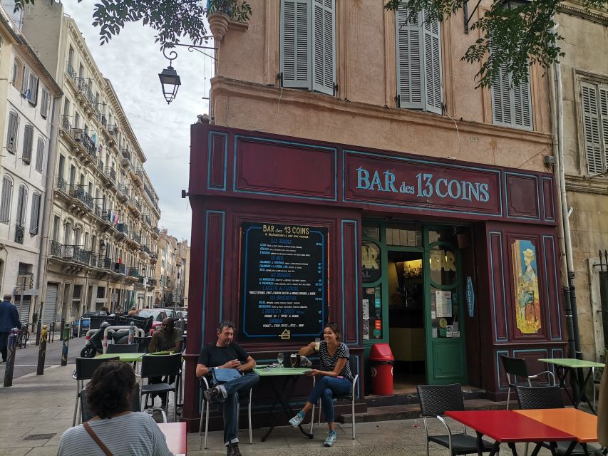 Marseille: Guided Pétanque Game with Local Aperitif - One hour of play near the esplanade of the Major: what you’ll actually do