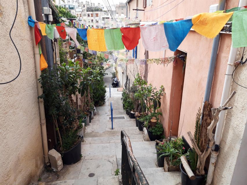 Marseille: Hidden Coves Exploration & Treasure Hunt - Timing, Stairs, and What to Wear (4.5 km With Steps)