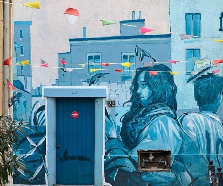 Marseille: Le Panier District 2-hour Guided Walking Tour - Murals and Graffiti You Can Actually Read