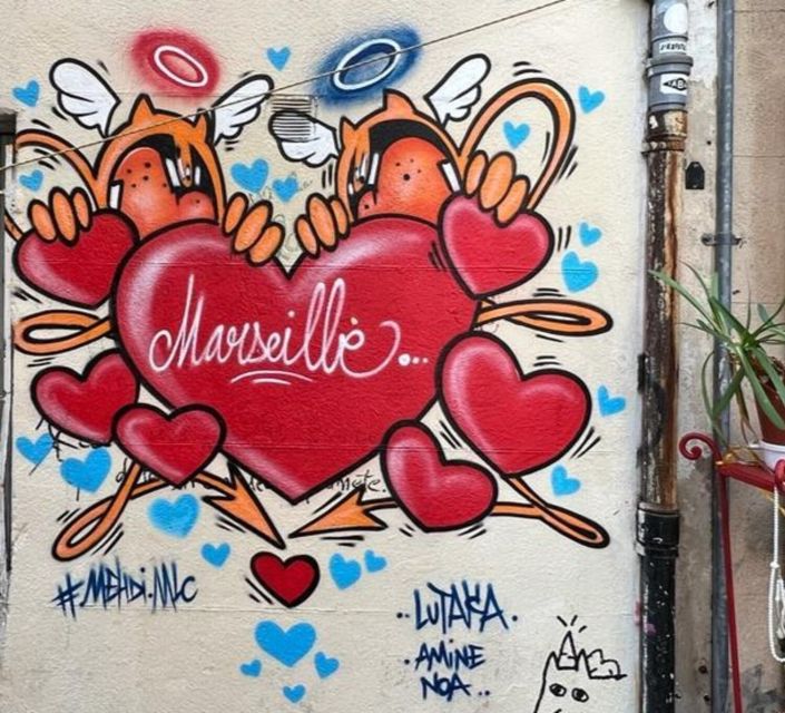 Marseille: Le Panier District 2-hour Guided Walking Tour - Questions, Pace Control, and the Private-Group Advantage
