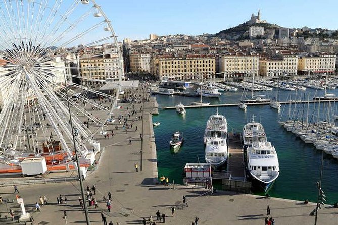 Marseille Old District : Private Walking Tour - Starting at Hôtel de Ville: Easy to Meet, Easy to End