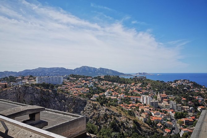 Marseille Shore Excursion: City Sightseeing Tour of Marseille - Abbaye Saint Victor: quick, old, and worth the pause
