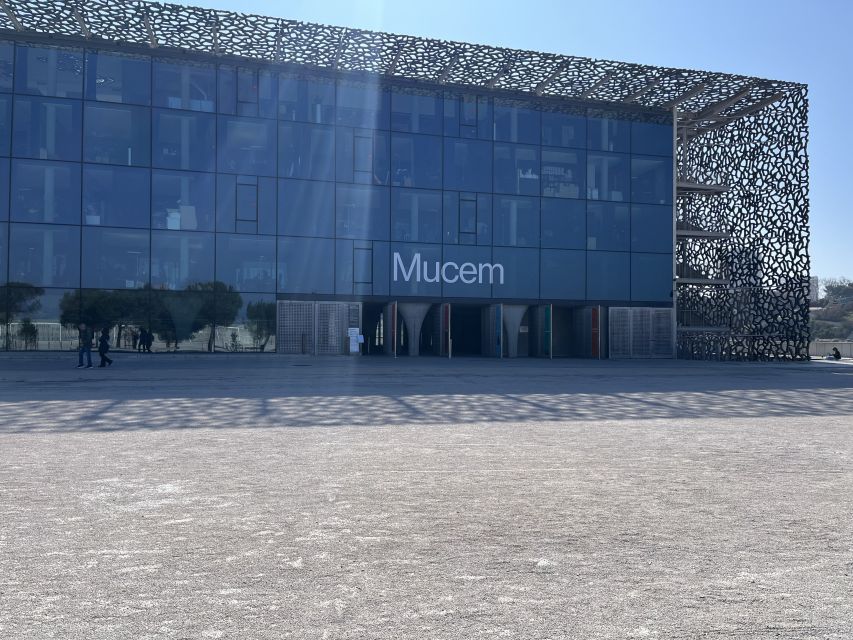 Marseille: Sightseeing E-Bike Tour - Hôtel Dieu, Maison Diamantée, and City Hall: Architecture With Explanations You’ll Remember