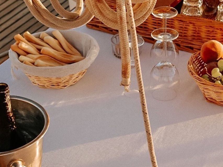 Marseille: Sunset Cruise Cocktail-Dinner in Frioul Islands - Final verdict: should you book this Frioul sunset cruise?