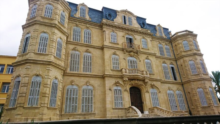 Marseille: Urban Hiking Tour with a Local Guide - Chemin du Bois Sacré and the quiet inland shift