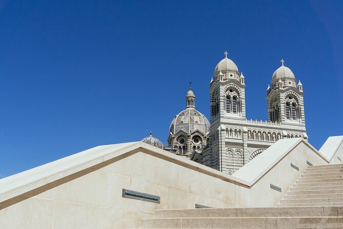 Marseille Walking Tour: Explore Top Sights & Hidden Gems - Stop 5: Fort Saint-Jean at the Old Port Entrance