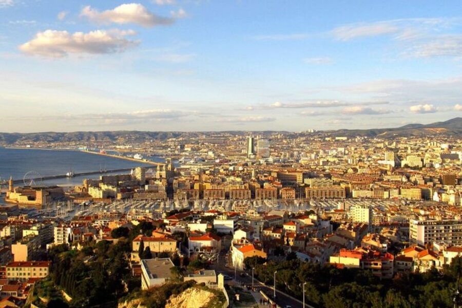 Marseilles: Private Custom Tour with a Local Guide - Using public transport without turning it into a bus tour