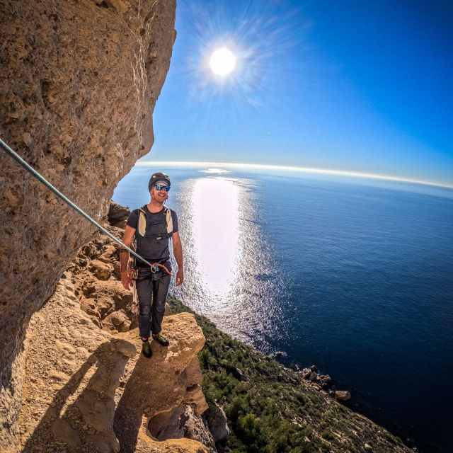 Multi Pitch Climb Session in the Calanques near Marseille - Price and value: is $116 for 4 hours worth it?