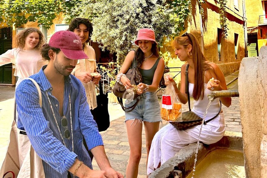 NO DIET CLUB - Unique local food tour in Aix en Provence - Pan Bagnat and Lunch-Style Bites: The Heart of Provence Comfort Food